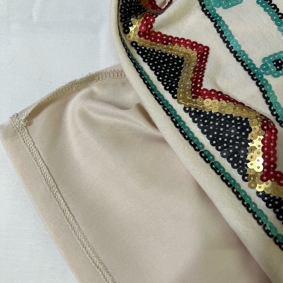 Bongo Mini Stretch Skirt with Sequins and Aztec or Native American Design XL - Picture 6 of 9